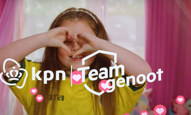 Yasmin deed mee aan de Eredivisie-actie van KPN